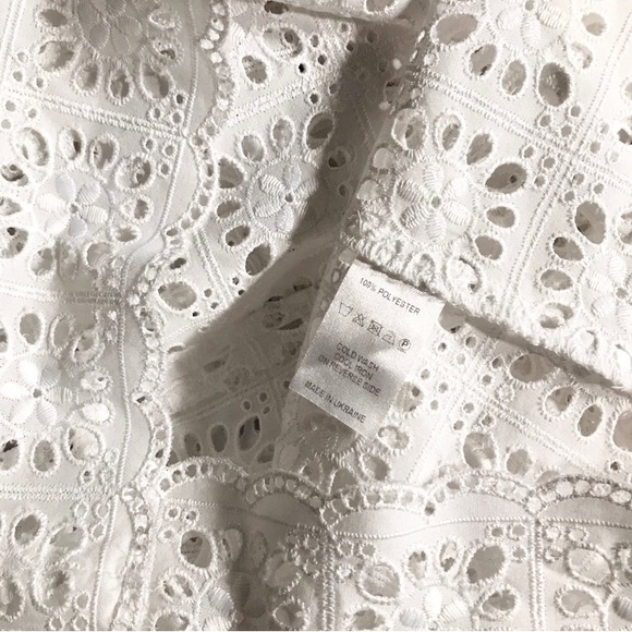 White Eyelet Embroidery Mockneck Ruffles Academia Style Blouse Medium - Picture 5 of 6